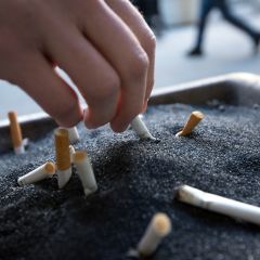 Sedam miliona umrlih danak koji uzimaju cigarete Sedam miliona umrlih danak koji uzimaju cigarete