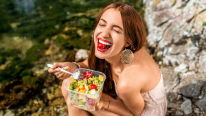 Kad smo sretni jedemo više