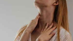 Nije sve do lošeg držanja: Tri loše navike koje utiču na pojavu bolova u vratu