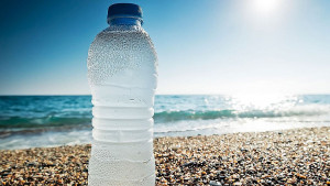 Važnost hidratacije tokom ljeta: 7 naučno dokazanih razloga zašto treba piti vodu
