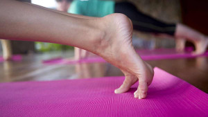 Kako se nositi s grčenjem mišića tokom joge?