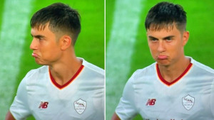 Najveća bruka u karijeri Dybale viđena je nakon nepune četiri minute utakmice na Olimpicu