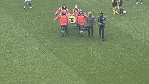 Muk na stadionu: Legendu su iznijeli na nosilima, propušta Svjetsko prvenstvo?