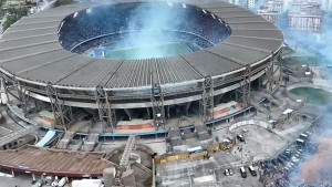 Igrača neće biti na terenu, ali će više od 50.000 na stadionu večeras svjedočiti historiji