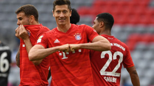 Kako je trener Flick motivisao Lewandowskog pred jučerašnji meč?