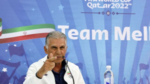 Queiroz poludio na pitanje novinara: "Koliko ćeš mi platiti da ti dam odgovor na to pitanje?"