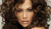 Jennifer Lopez prkosi godinama