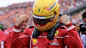 Legenda britanskog motosporta komentarisala Hamiltonov pad forme: "Godine ga stižu"