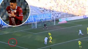 Menalo podsjetio na legendarnog Di Cania: "Vidio sam da ima problem, nisam znao šta mu je..."