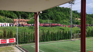 Crvena invazija na Doboj kod Kaknja, i poznati bh. političar u bojama Veleža