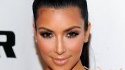 Našminkajte se kao Kim Kardashian