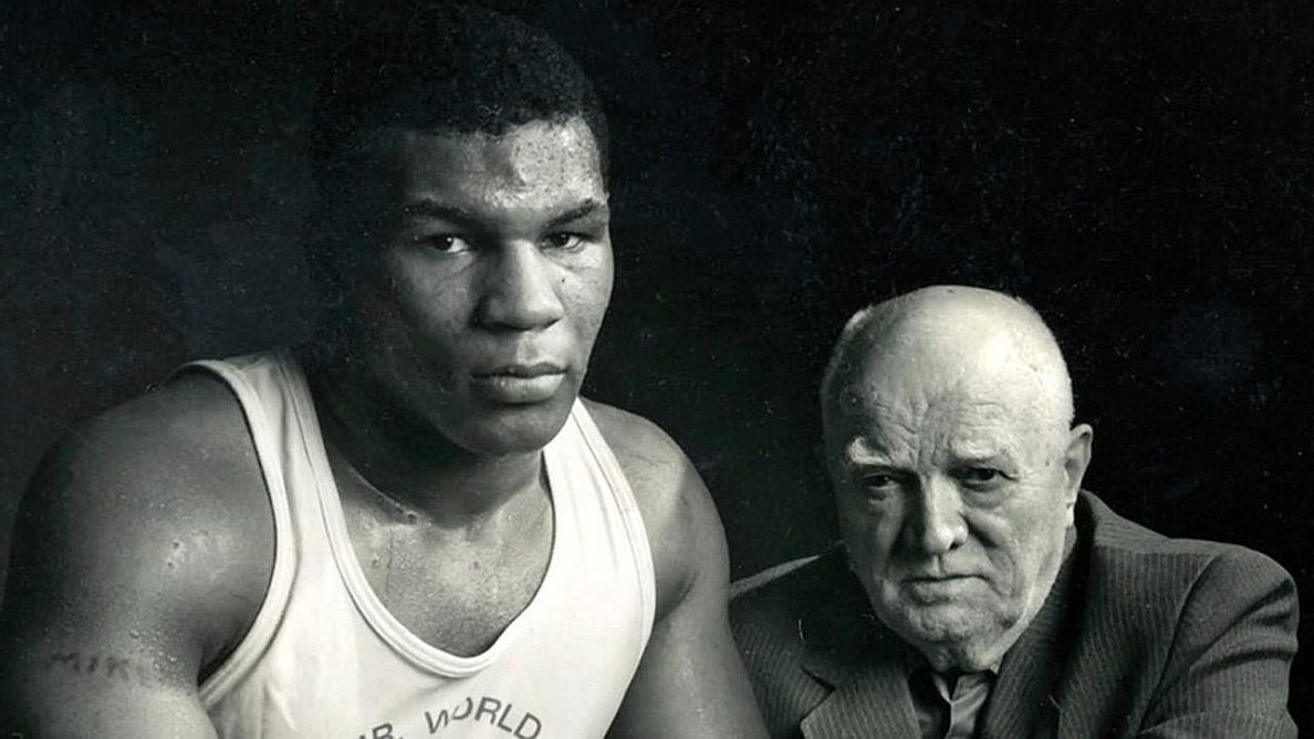 Uz pomoć koga je Mike Tyson postao jedan od najvećih boksera svih vremena? Uz pomoć koga je Mike Tyson postao jedan od najvećih boksera svih vremena?
