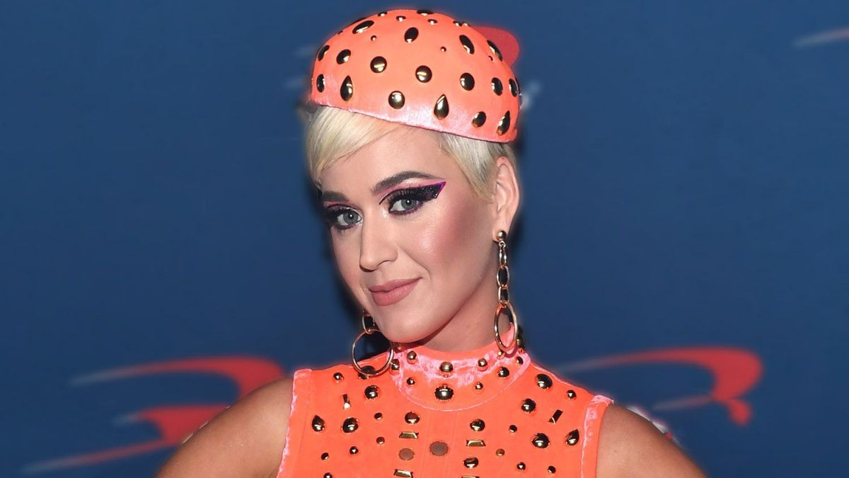 Katy Perry preskače konopac