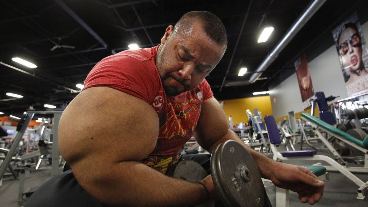 Moustafa Ismail ima najveći biceps na svijetu