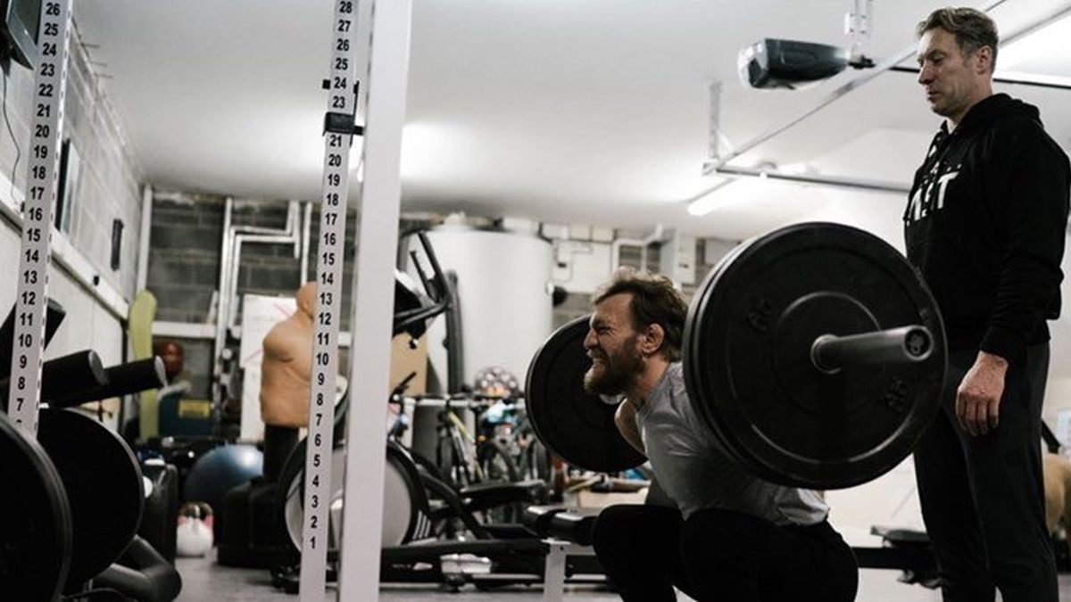 Ponovo u teretani: Conor McGregor radi na povratku snage i forme koja ga je učinila slavnim Ponovo u teretani: Conor McGregor radi na povratku snage i forme koja ga je učinila slavnim