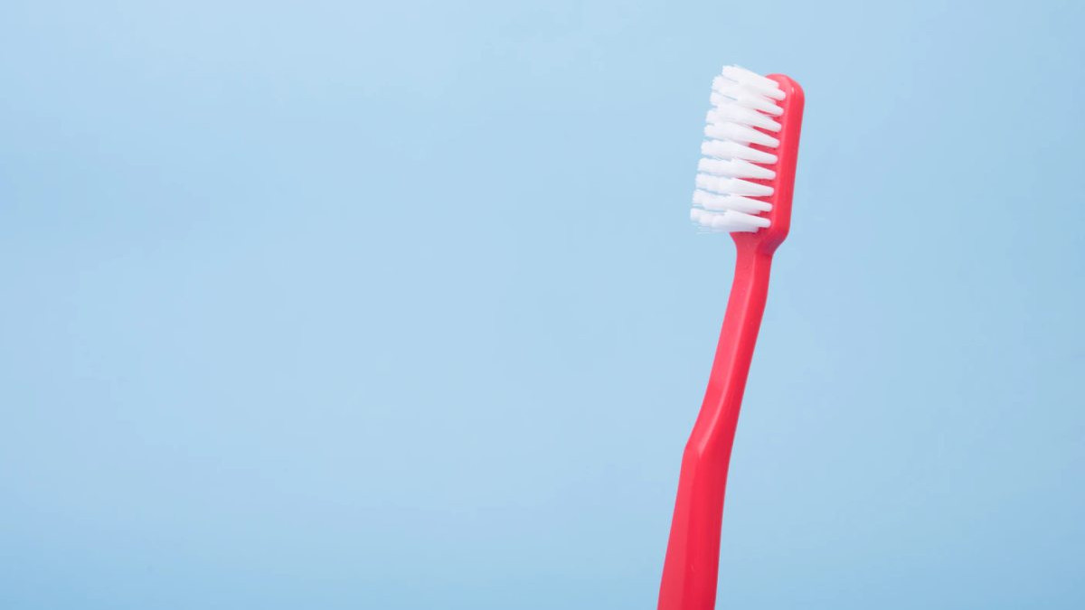 Većina ljudi na pogrešan način pere zube