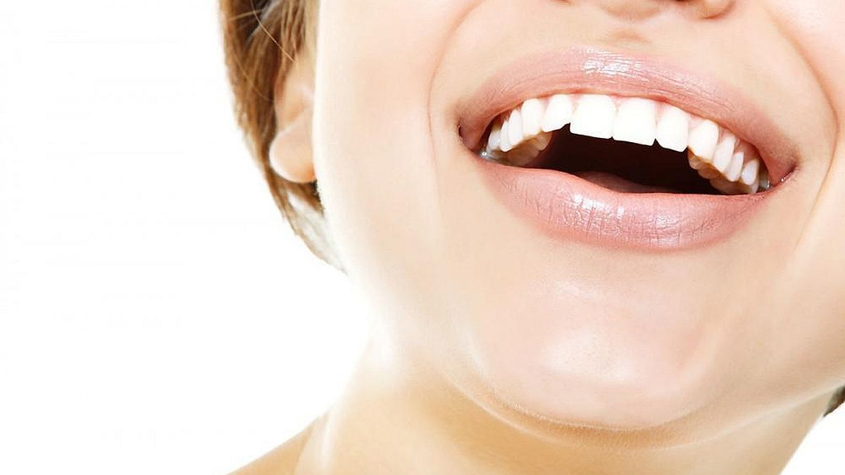 5 stvari koje nikako ne smijete raditi svojim zubima