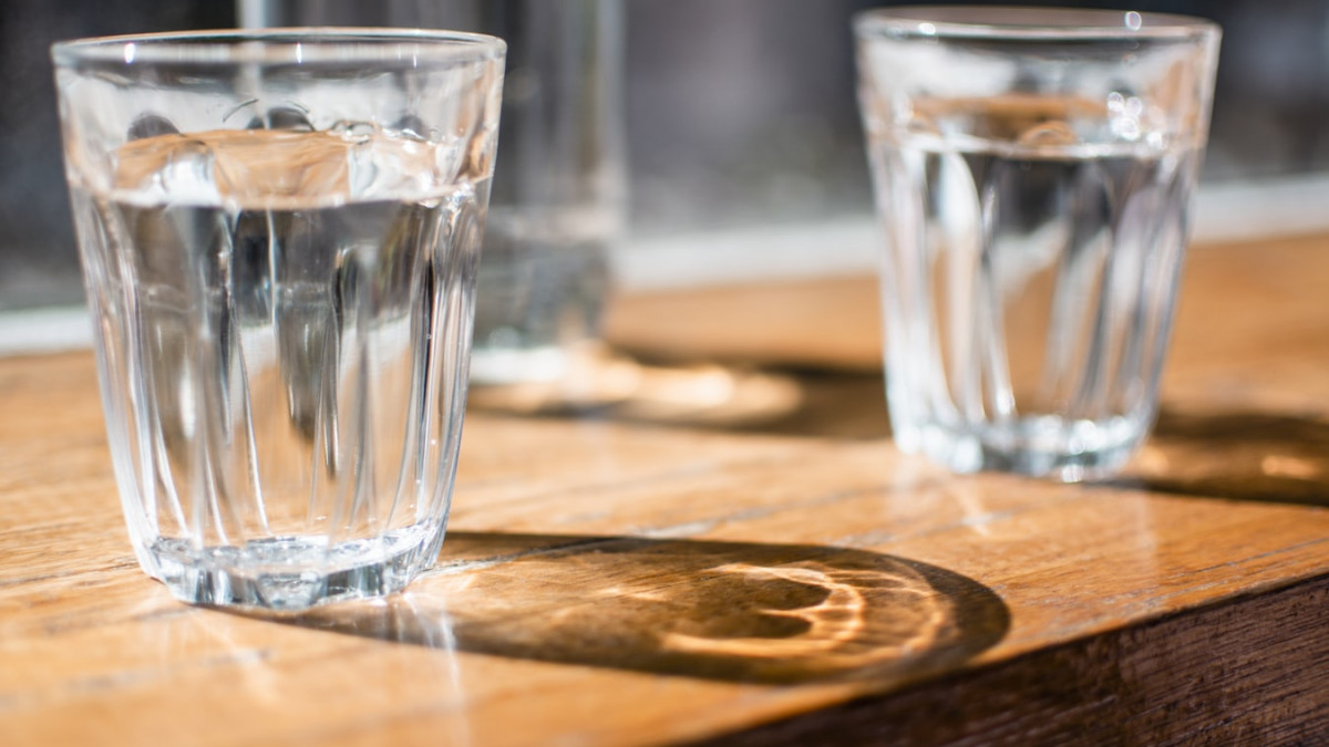 Voda i mršanje: Kako se pravilno hidratizirati da biste izgubili dodatne kilograme?