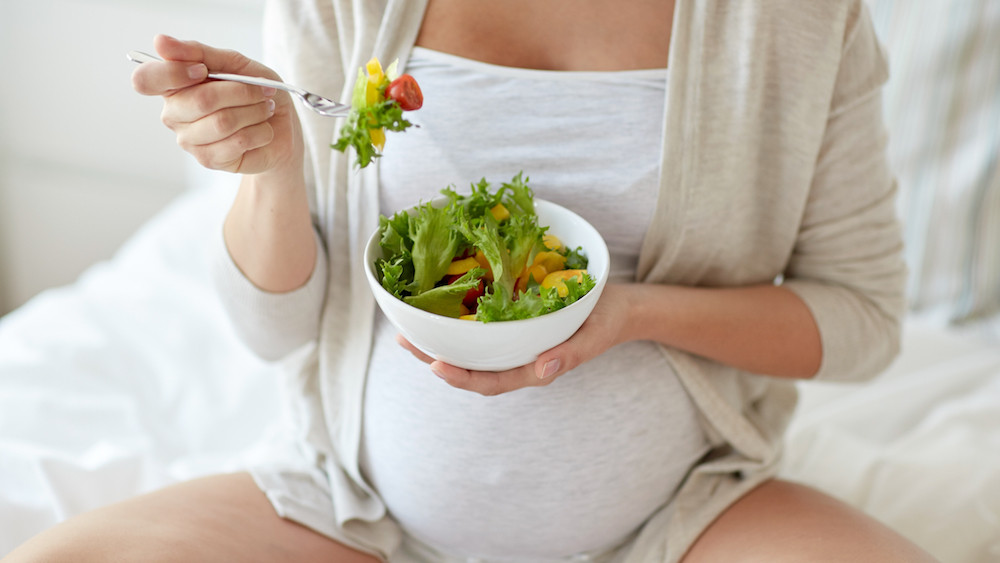 Pravilna ishrana tokom trudnoće: Šta trudnice trebaju jesti, a šta izbjegavati?