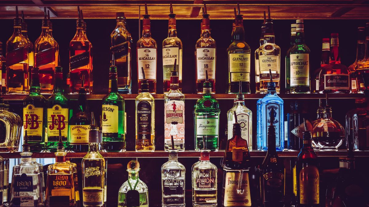 Pet najopasnijih alkoholnih pića Pet najopasnijih alkoholnih pića