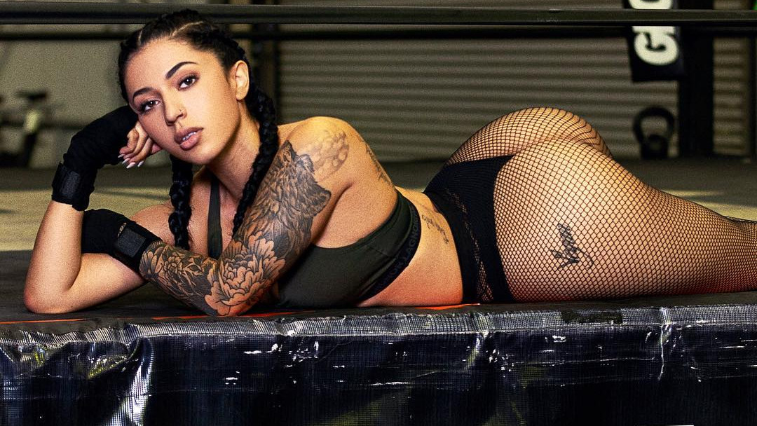 Seksipilna Bianca fanove časti izazovnim fotkama iz teretane Seksipilna Bianca fanove časti izazovnim fotkama iz teretane