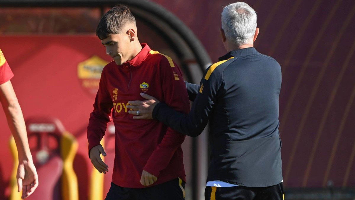 Mourinho ponovo pričao o Tahiroviću, pa 'otkrio' sastav za sutra: "On i još desetorica"