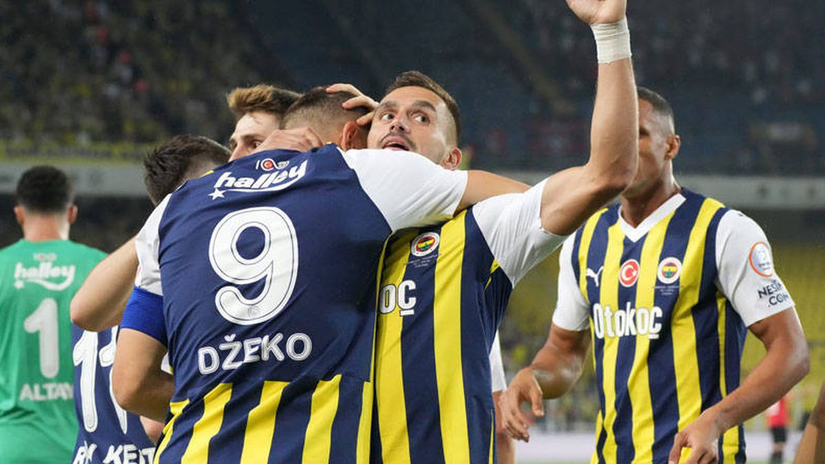 Riječi Džeke i Tadića jučer su odzvanjale svlačionicom Fenera, a šta bi bilo da nisu prvi na tabeli?