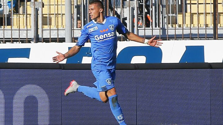 Rade Krunić jučer operisan, već sutra na terenu!