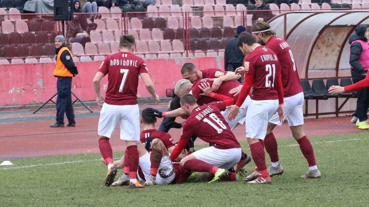 Duel lidera i fenjeraša na Koševu, na Tušnju debituju novi treneri