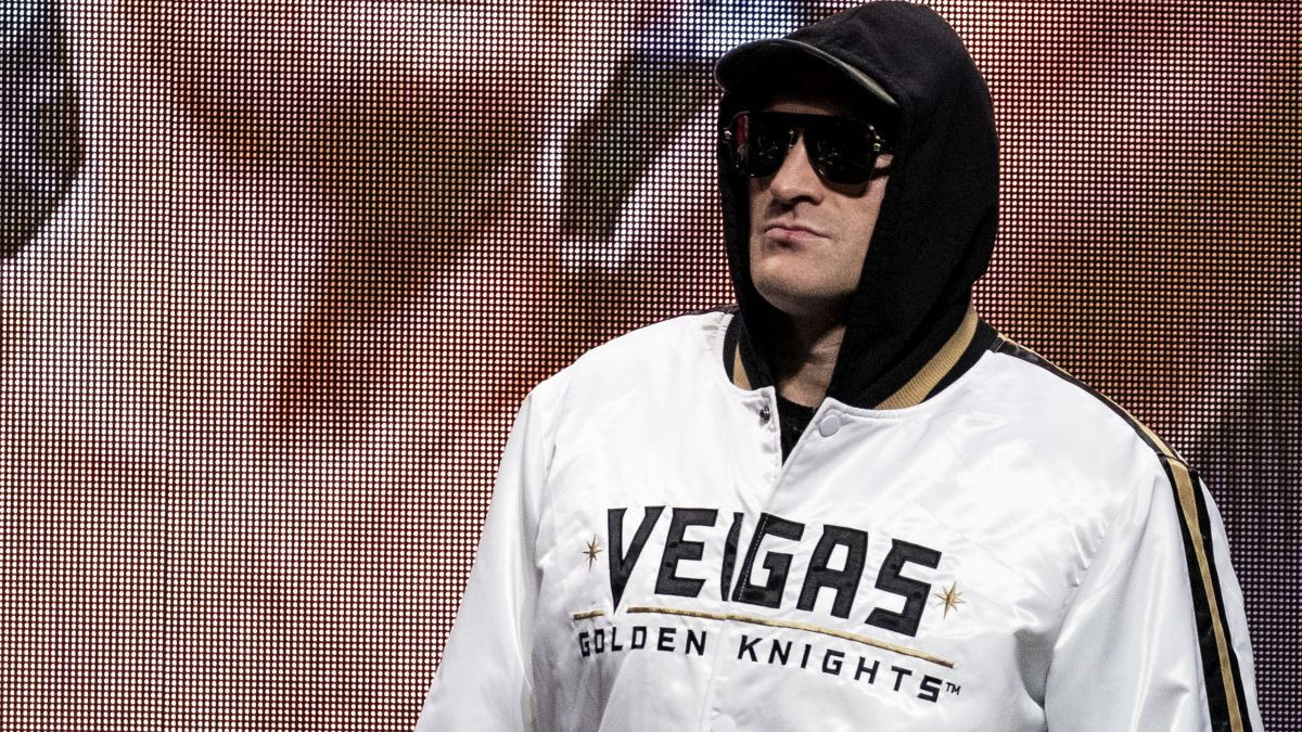 Tyson Fury povrijeđen ulazi u meč s Wilderom: Bila je to nepotrebna nesreća