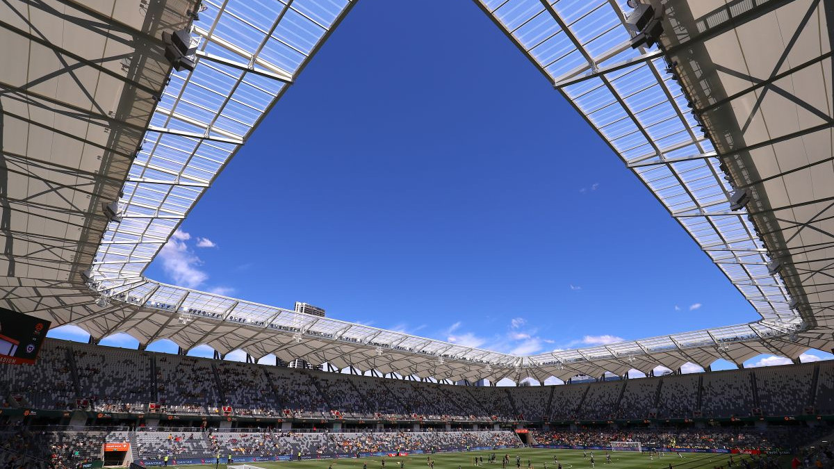 Gladni ste fudbala? Uskoro počinje jedan gradski derbi...