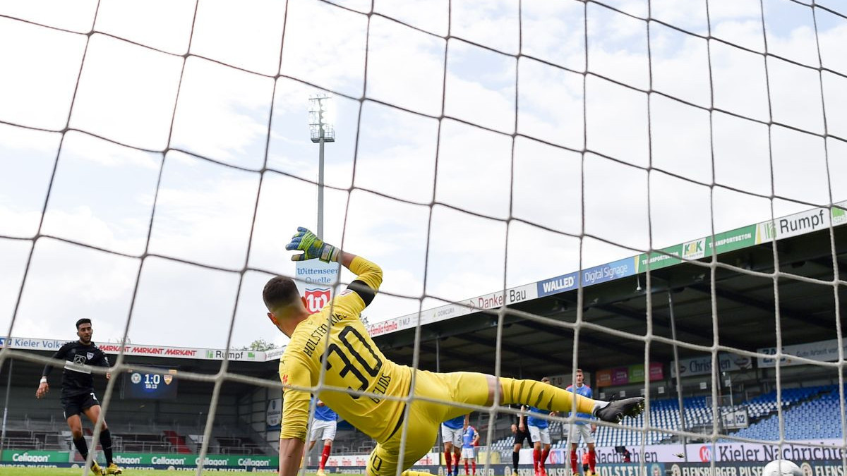 Okršaj godine u Cvajti: Kvote na kladionici jasno govore kakav se derbi očekuje!