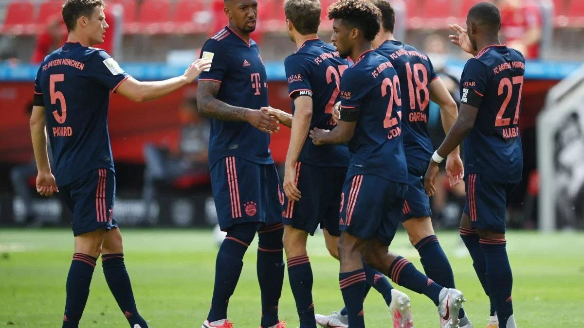 Navijači prezadovoljni: Bayern predstavio novi dres!