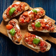 Ukus ljeta: Mediteranski tost Ukus ljeta: Mediteranski tost
