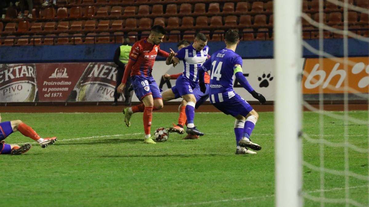 Ko će se radovati pred odlazak na pauzu: Borac ili Željezničar?