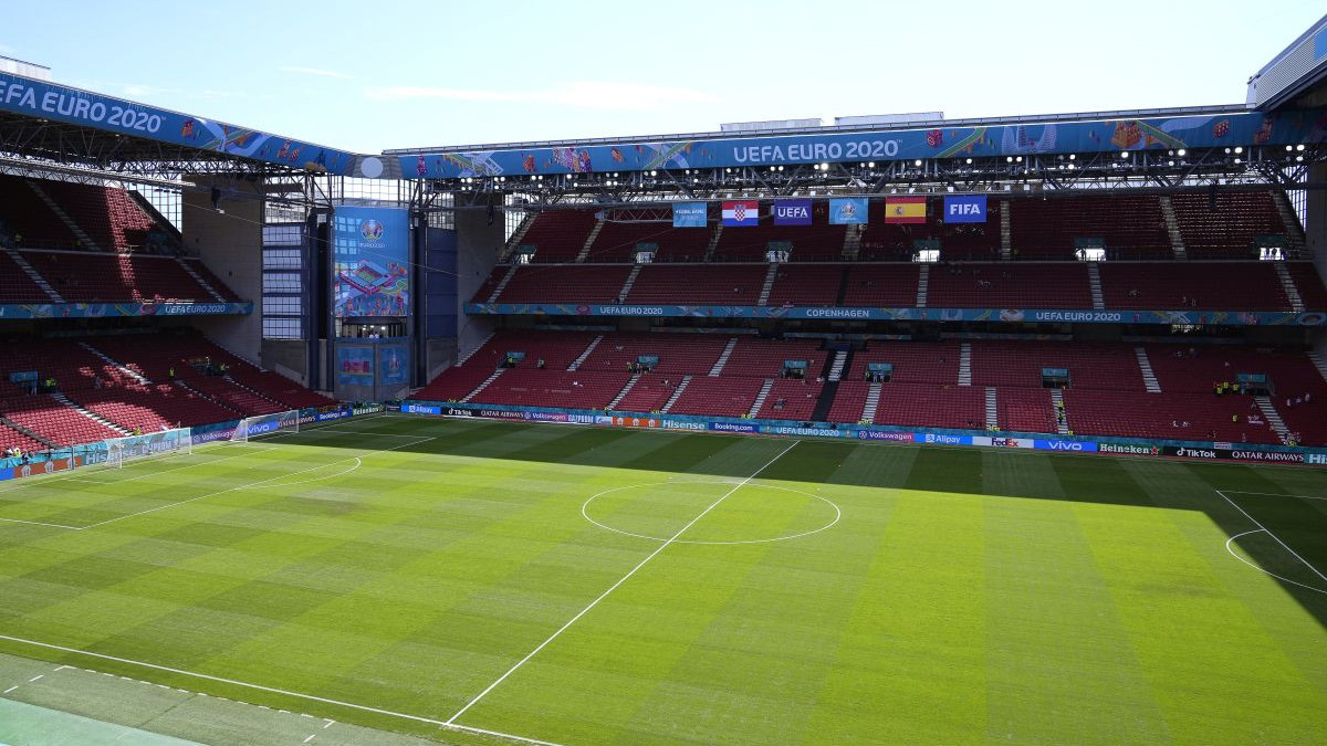 Okršaj na Parkenu: Dalić i Enrique saopštili početne sastave