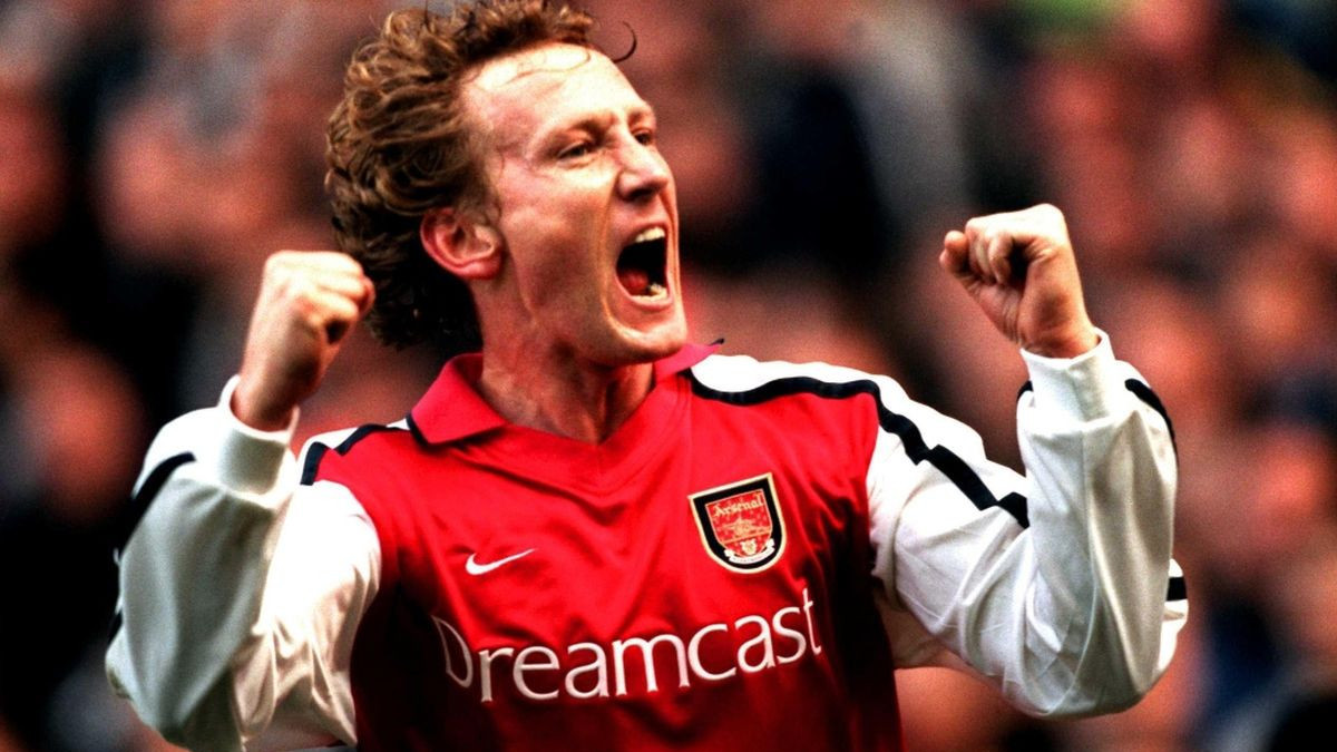 Zaveo djevojku, pa je odveo u luksuznu kuću Tonyja Adamsa, ali u laži su kratke noge...