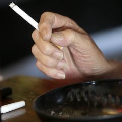Čine ih krhkima: Još jedan dokaz protiv cigareta Čine ih krhkima: Još jedan dokaz protiv cigareta