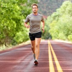 Da li je lakše istrčati maraton ili poroditi se ? Da li je lakše istrčati maraton ili poroditi se ?