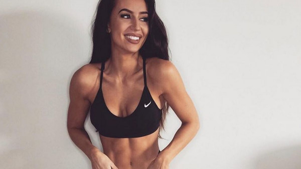 Atraktivna trenerica otkrila više o svom fitness putovanju