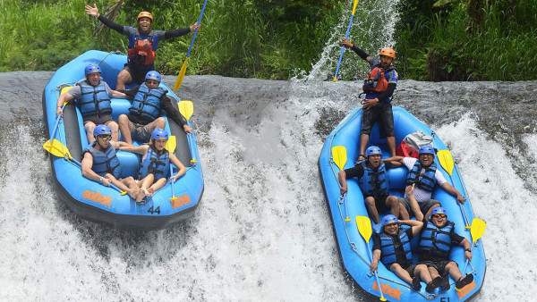 Osjetite adrenalin sa raftingom