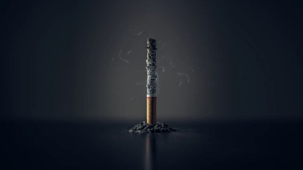 Kako sada izgleda dječak koji je pušio 40 cigareta