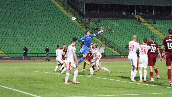 Ko će se večeras radovati na Koševu?