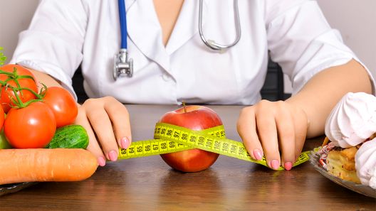 Brza dijeta koja topi naslage na stomaku i bedrima