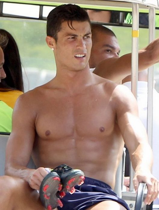 Kako se Ronaldovo tijelo mijenjalo za 15 godina?