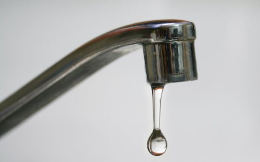 6 situacija kad je loše piti vodu