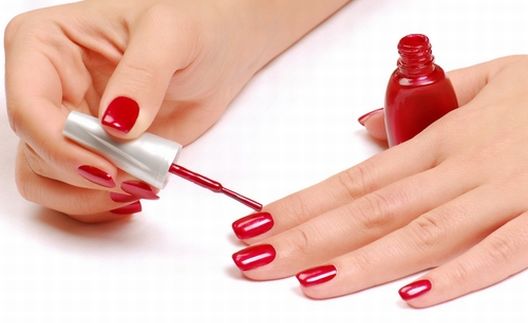 Greške kod lakiranja noktiju: Pet najvećih