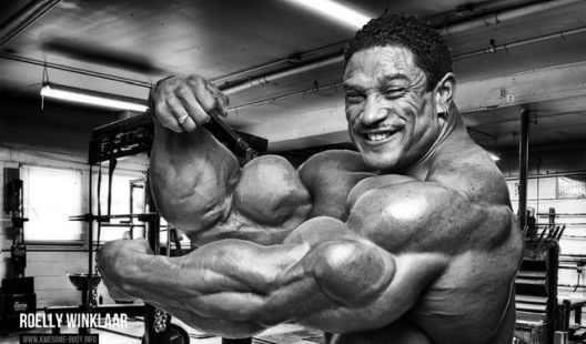 Top 5 bodybuildera s najvećim rukama današnjice