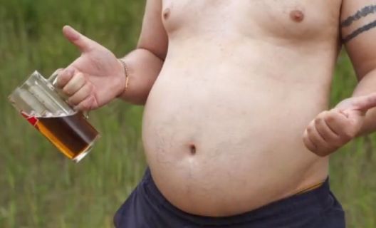 Pivski stomak: Zašto nastaje i kako ga se riješiti Pivski stomak: Zašto nastaje i kako ga se riješiti