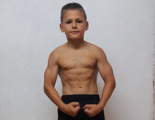 Atomski mravi: Dječaci jači od većine muškaraca